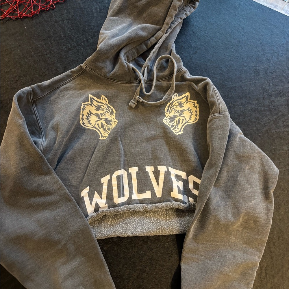Darc Sport She Wolves Cropped Hoodie